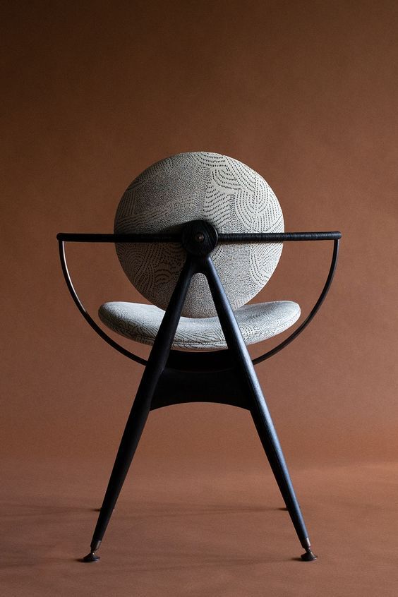 Minosé orbitra accent chair