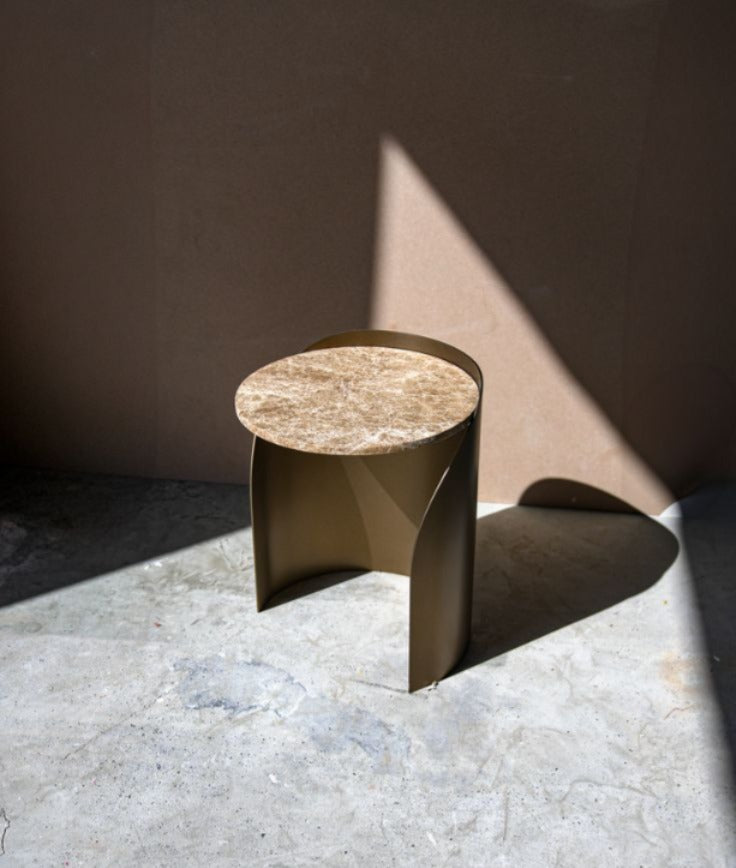 Minosé Arcus Marble Side Table