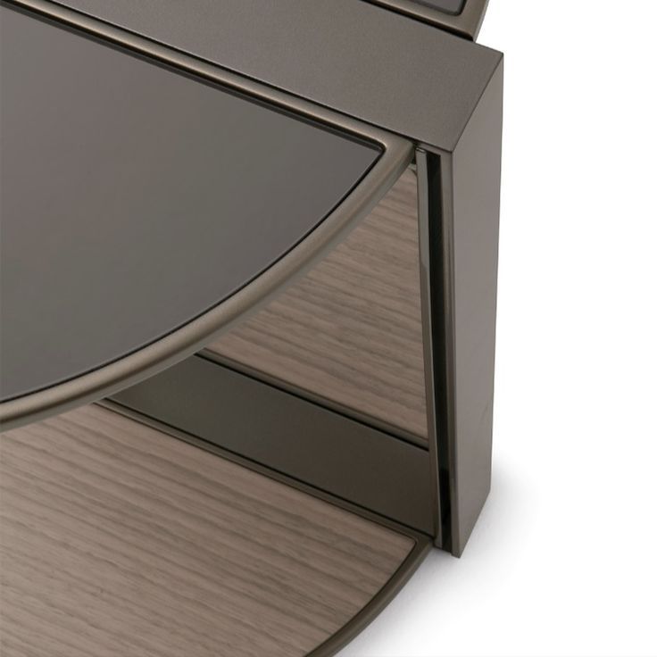 Minosé orbit tier side table