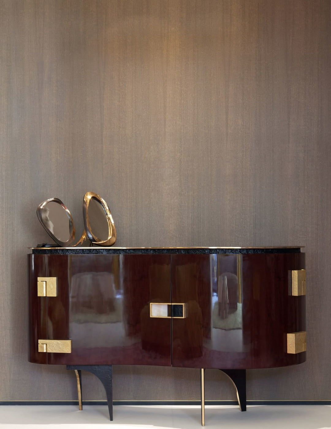 Minosé Noir Crescent Console Cabinet